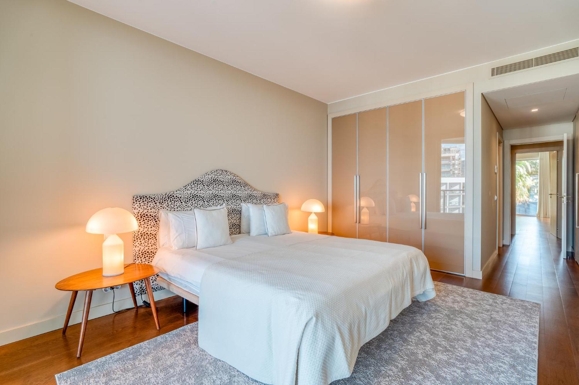 Suite 107 - Two Bedroom Apartment フンシャル エクステリア 写真