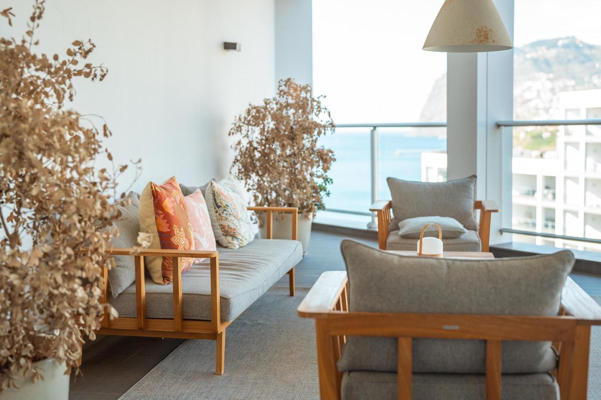 Suite 107 - Two Bedroom Apartment フンシャル エクステリア 写真